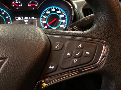 2017 Chevrolet Cruze LT Auto   - Photo 11 - Saint Louis, MI 48880-9800