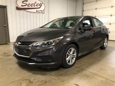 2017 Chevrolet Cruze LT Auto   - Photo 2 - Saint Louis, MI 48880-9800