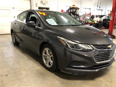 2017 Chevrolet Cruze LT Auto   - Photo 4 - Saint Louis, MI 48880-9800