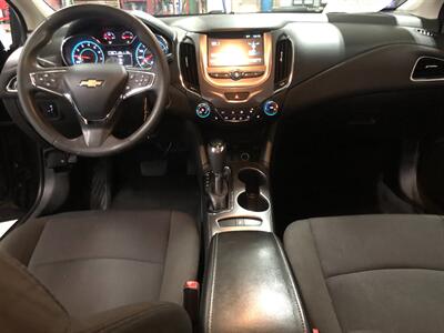 2017 Chevrolet Cruze LT Auto   - Photo 7 - Saint Louis, MI 48880-9800