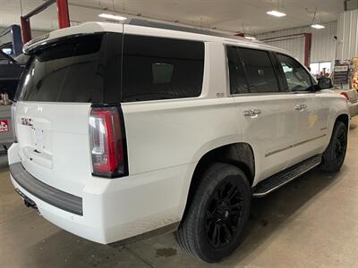 2017 GMC Yukon SLT   - Photo 6 - Saint Louis, MI 48880-9800