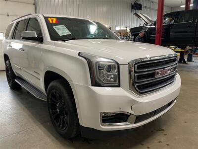 2017 GMC Yukon SLT   - Photo 4 - Saint Louis, MI 48880-9800