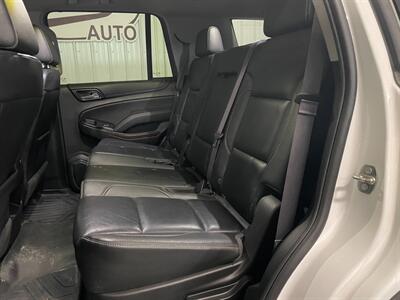 2017 GMC Yukon SLT   - Photo 21 - Saint Louis, MI 48880-9800