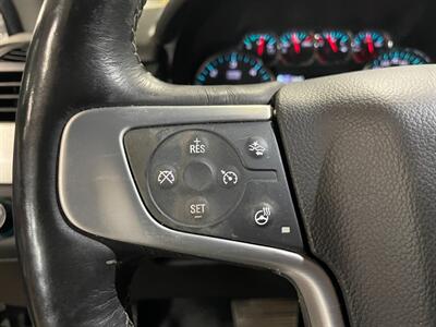 2017 GMC Yukon SLT   - Photo 10 - Saint Louis, MI 48880-9800