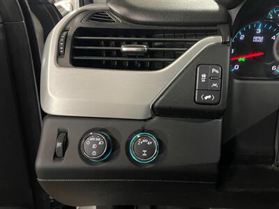 2017 GMC Yukon SLT   - Photo 13 - Saint Louis, MI 48880-9800