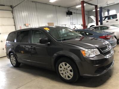 2015 Dodge Grand Caravan American Value Packa   - Photo 5 - Saint Louis, MI 48880-9800