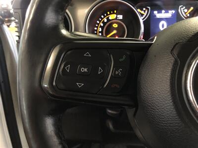 2020 Jeep Wrangler Sport   - Photo 10 - Saint Louis, MI 48880-9800