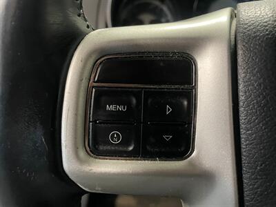 2014 Chrysler 200 Limited - Photo 11 - Saint Louis, MI 48880-9800