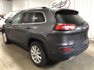 2017 Jeep Cherokee Limited   - Photo 6 - Saint Louis, MI 48880-9800