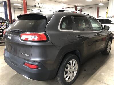 2017 Jeep Cherokee Limited   - Photo 5 - Saint Louis, MI 48880-9800