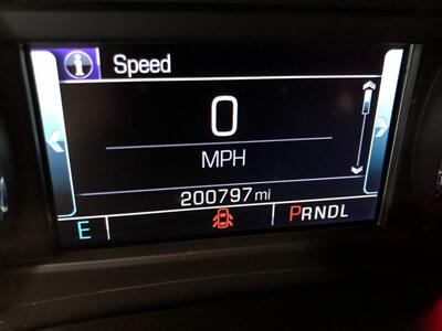 2017 Chevrolet Suburban LT   - Photo 10 - Saint Louis, MI 48880-9800