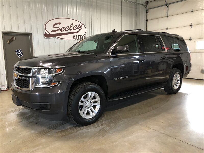 2017 Chevrolet Suburban LT - Photo 1 - Saint Louis, MI 48880-9800