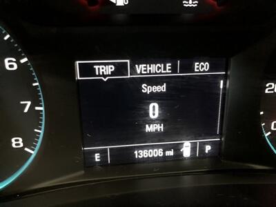 2018 Chevrolet Equinox LT   - Photo 9 - Saint Louis, MI 48880-9800