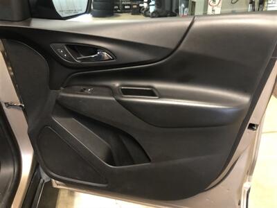 2018 Chevrolet Equinox LT   - Photo 20 - Saint Louis, MI 48880-9800