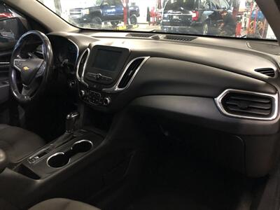 2018 Chevrolet Equinox LT   - Photo 17 - Saint Louis, MI 48880-9800