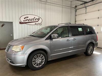 2013 Chrysler Town and Country Touring-L - Photo 1 - Saint Louis, MI 48880-9800
