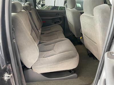 2005 Chevrolet Silverado 3500   - Photo 21 - Saint Louis, MI 48880-9800