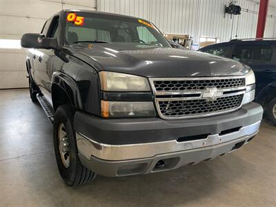 2005 Chevrolet Silverado 3500   - Photo 4 - Saint Louis, MI 48880-9800