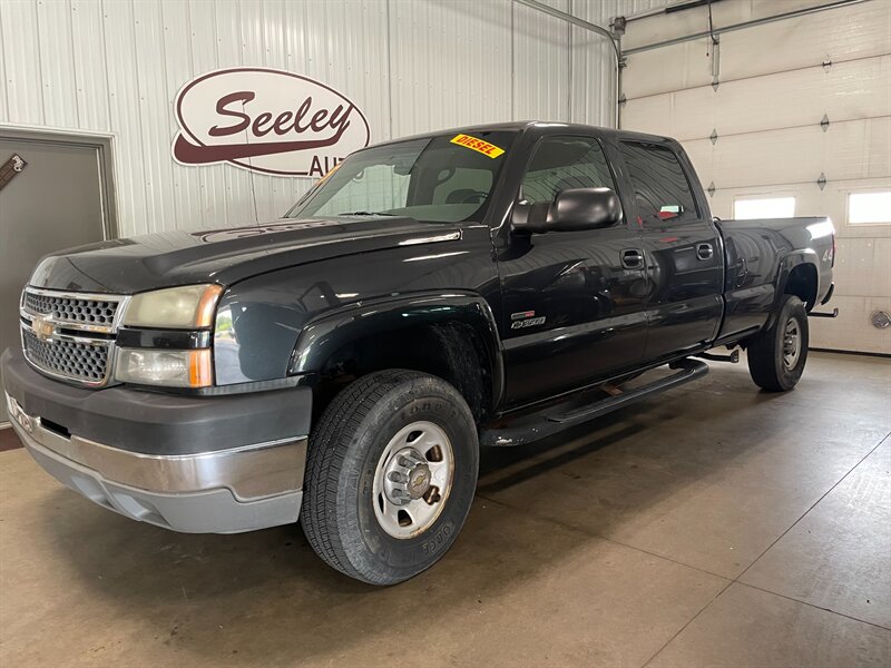 2005 Chevrolet Silverado 3500   - Photo 1 - Saint Louis, MI 48880-9800