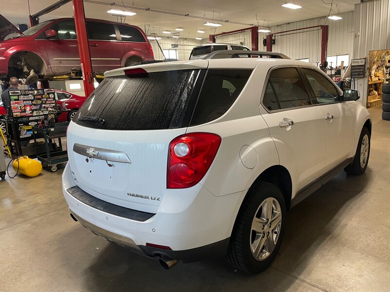 2015 Chevrolet Equinox LTZ - Photo 5 - Saint Louis, MI 48880-9800