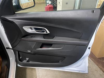2015 Chevrolet Equinox LTZ - Photo 21 - Saint Louis, MI 48880-9800