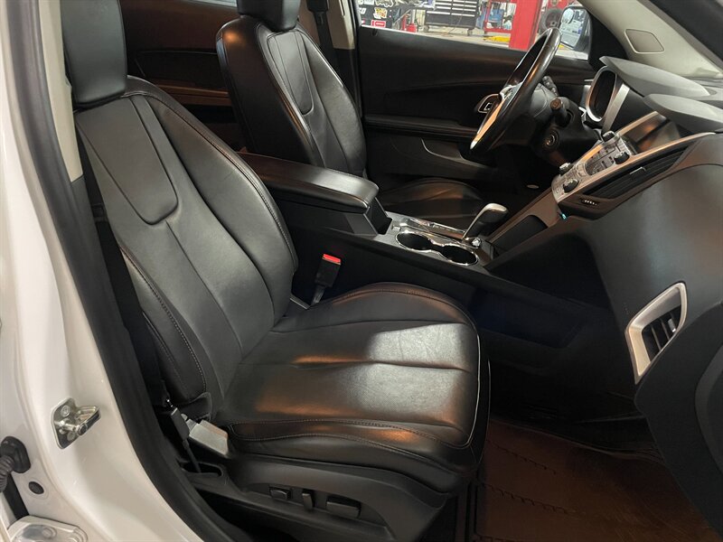 2015 Chevrolet Equinox LTZ - Photo 17 - Saint Louis, MI 48880-9800