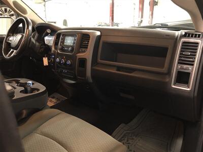 2014 RAM 1500 Tradesman   - Photo 17 - Saint Louis, MI 48880-9800