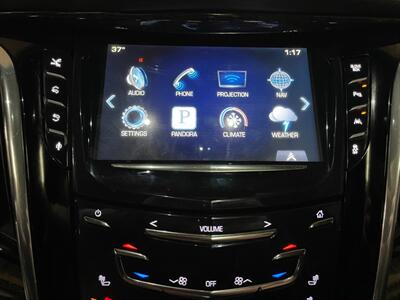 2016 Cadillac Escalade ESV Platinum   - Photo 18 - Saint Louis, MI 48880-9800