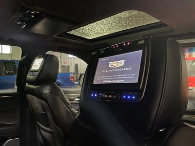 2016 Cadillac Escalade ESV Platinum   - Photo 27 - Saint Louis, MI 48880-9800