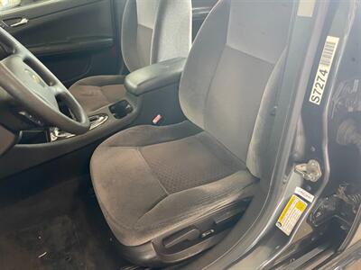 2016 Chevrolet Impala Limited LS Fleet   - Photo 14 - Saint Louis, MI 48880-9800