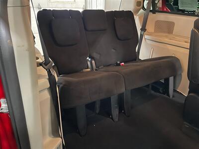 2013 Dodge Grand Caravan American Value Package   - Photo 18 - Saint Louis, MI 48880-9800