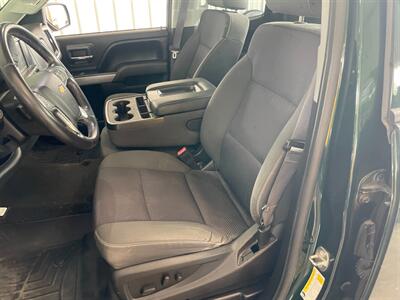2015 Chevrolet Silverado 1500 LT Z71 - Photo 16 - Saint Louis, MI 48880-9800