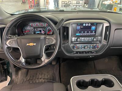 2015 Chevrolet Silverado 1500 LT Z71 - Photo 9 - Saint Louis, MI 48880-9800