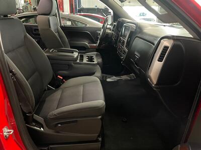 2014 GMC Sierra 1500 SLE   - Photo 17 - Saint Louis, MI 48880-9800