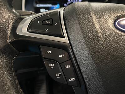 2018 Ford Edge Titanium   - Photo 10 - Saint Louis, MI 48880-9800