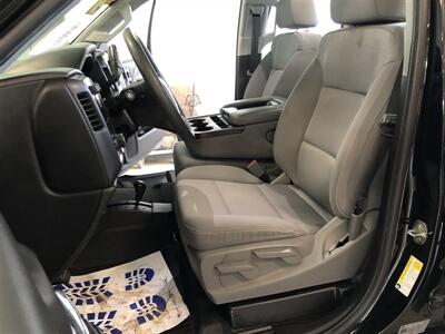 2019 GMC Sierra 1500 Limited Elevation   - Photo 14 - Saint Louis, MI 48880-9800