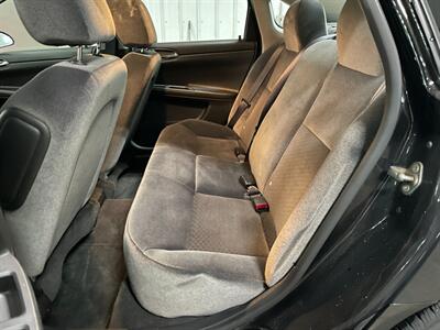 2016 Chevrolet Impala Limited LS Fleet   - Photo 16 - Saint Louis, MI 48880-9800