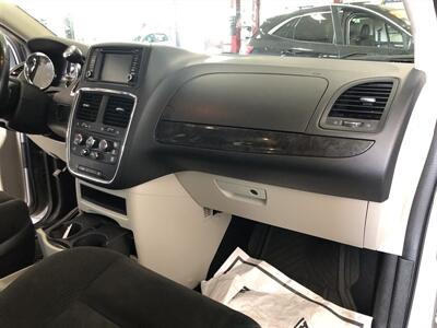 2015 Dodge Grand Caravan SE   - Photo 18 - Saint Louis, MI 48880-9800