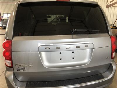 2015 Dodge Grand Caravan SE   - Photo 7 - Saint Louis, MI 48880-9800