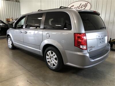 2015 Dodge Grand Caravan SE   - Photo 6 - Saint Louis, MI 48880-9800
