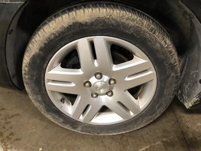 2012 Chevrolet Impala LTZ   - Photo 21 - Saint Louis, MI 48880-9800