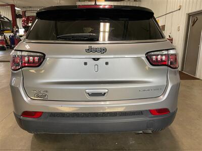 2020 Jeep Compass Limited   - Photo 21 - Saint Louis, MI 48880-9800