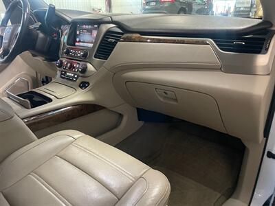 2015 GMC Yukon XL Denali   - Photo 22 - Saint Louis, MI 48880-9800