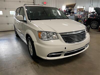 2011 Chrysler Town and Country Touring   - Photo 4 - Saint Louis, MI 48880-9800