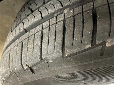 2011 Chrysler Town and Country Touring   - Photo 27 - Saint Louis, MI 48880-9800