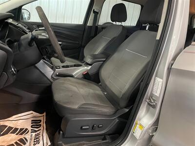 2014 Ford Escape SE - Photo 16 - Saint Louis, MI 48880-9800