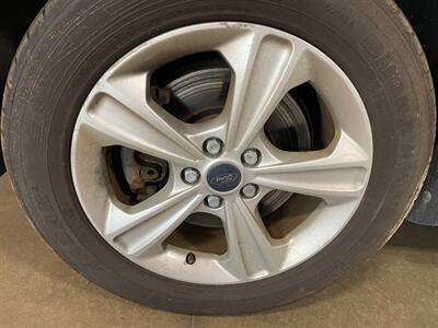 2014 Ford Escape SE - Photo 22 - Saint Louis, MI 48880-9800