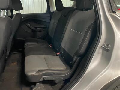 2014 Ford Escape SE - Photo 17 - Saint Louis, MI 48880-9800