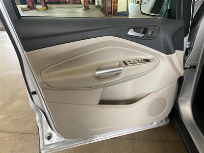 2018 Ford Escape SEL - Photo 24 - Saint Louis, MI 48880-9800