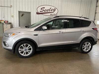2018 Ford Escape SEL - Photo 2 - Saint Louis, MI 48880-9800
